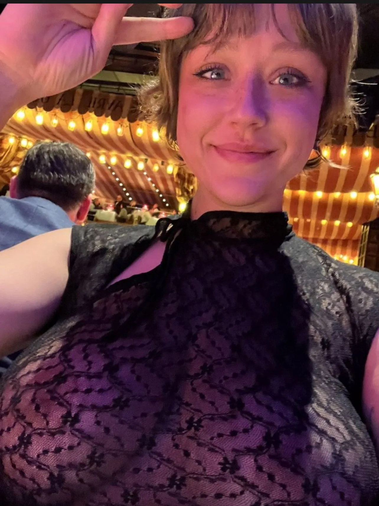 Clara escort 